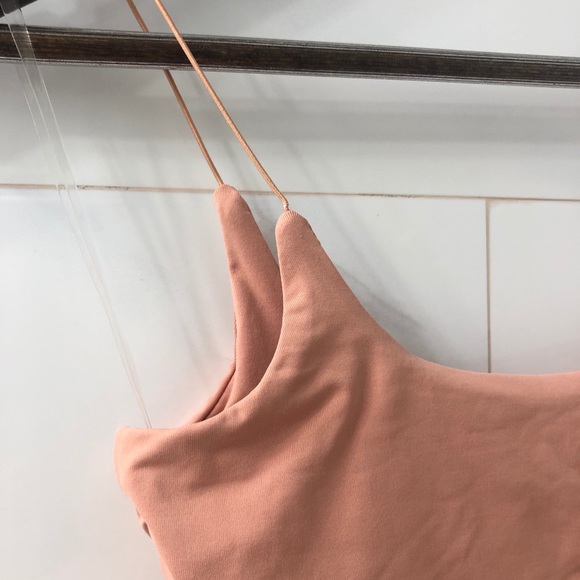 Meshki Kaiya Thin Strap Crop Top - Apricot XS - Picture 4 of 13